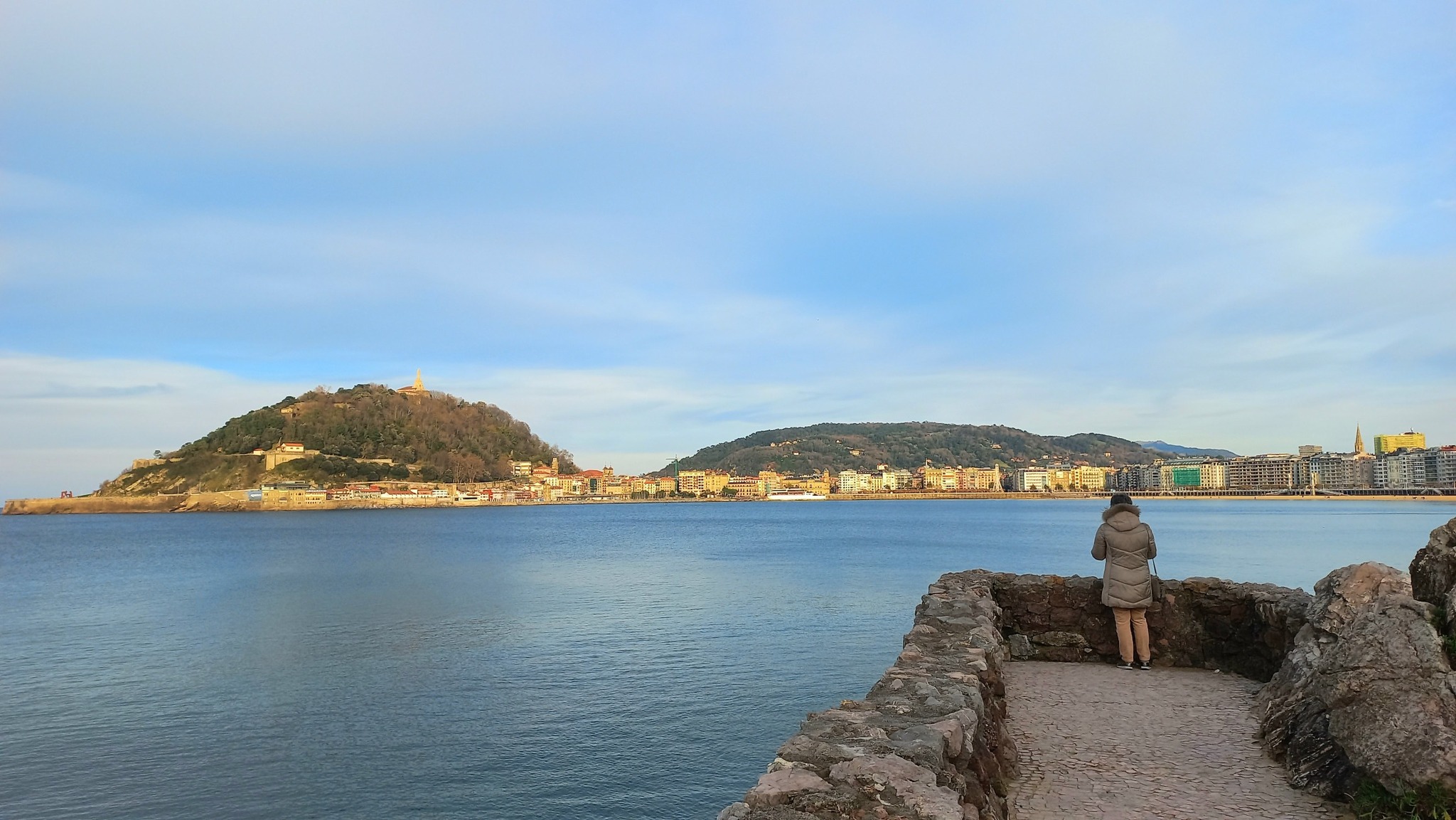 San Sebastián lejana